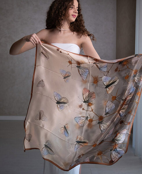 Hedvábný šátek – Butterfly Dream
